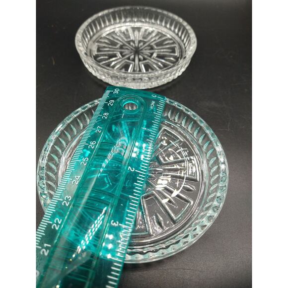 Set of 5 Mixed Glass Pressed Coasters Candle Dish Wine VTG Floral Pattern USA - Picture 3 of 10